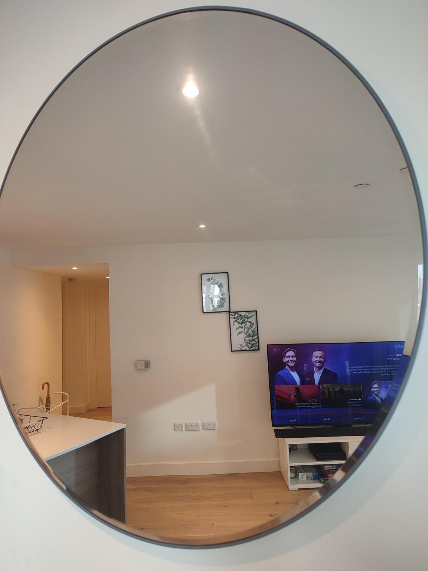 Luxury Riverside Apt With Easy Access To Central London, O2, Excel Centre And Parking المظهر الخارجي الصورة