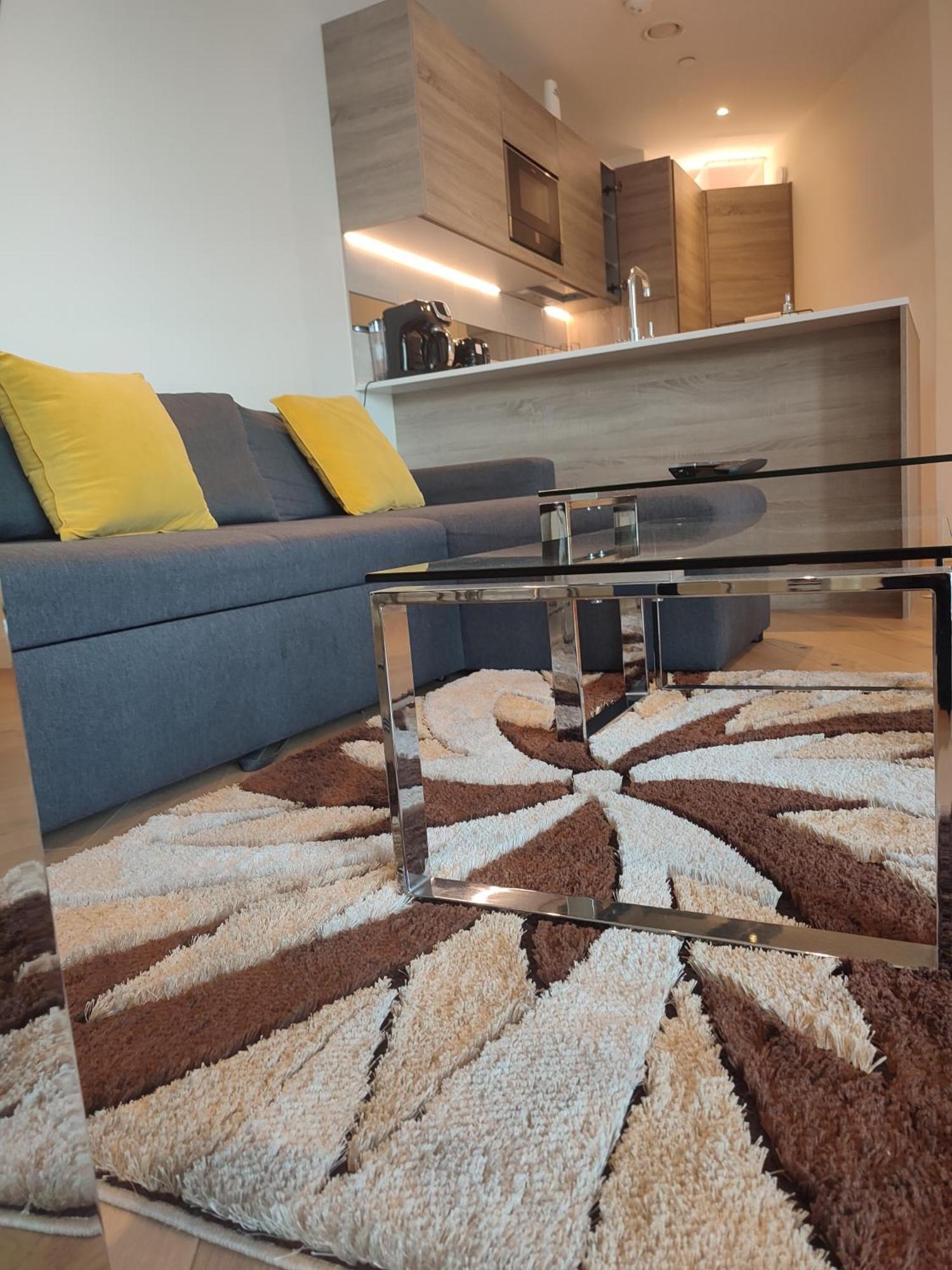 Luxury Riverside Apt With Easy Access To Central London, O2, Excel Centre And Parking المظهر الخارجي الصورة